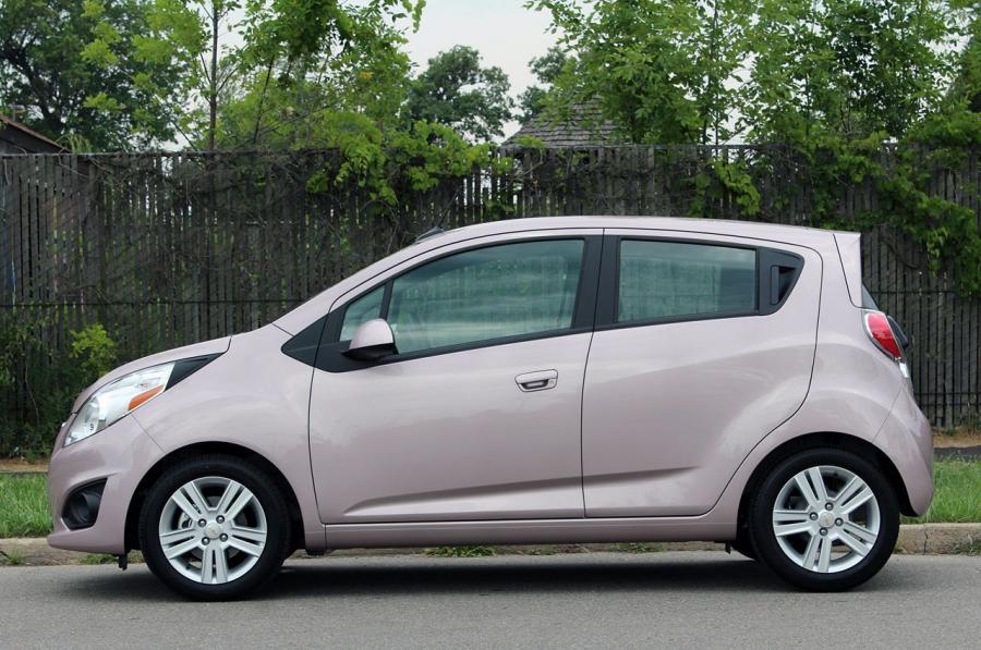 Chevrolet Spark 2013 года  (фото 7 из 204)
